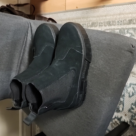 Puma Hightop Running Boots - Picture 2 of 3